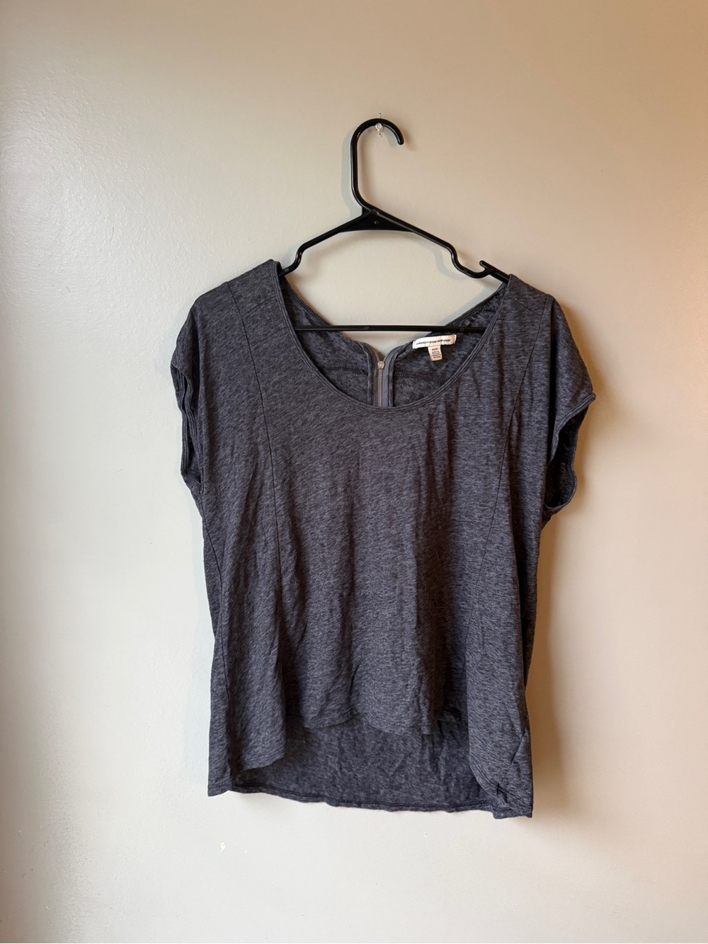 American Eagle Outfitters Charcoal Gray Scoop Neck Top Size Medium
